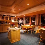 Haus Odo 招待所 3*
